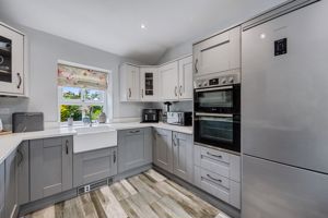 Kitchen- click for photo gallery